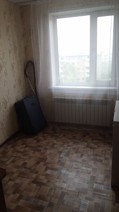 Продаю 4 комнатную квартиру