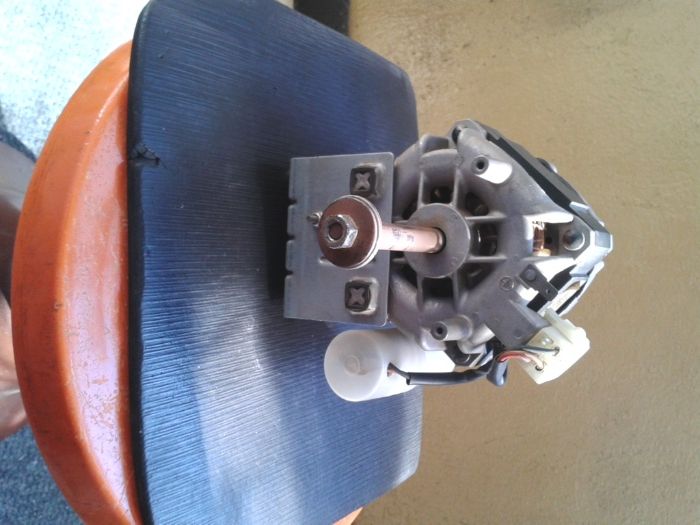 Ел. мотор за сушилня Горение