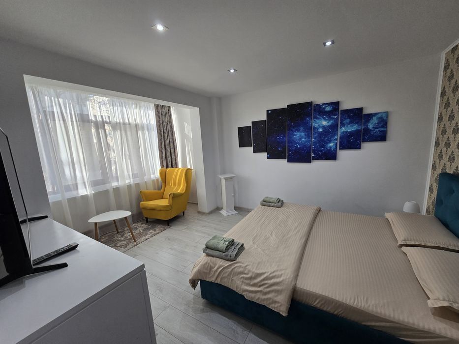 Apartament 3 camere etaj 1