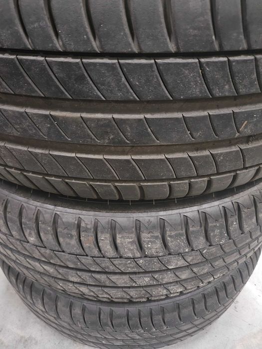 Anvelope Michelin 215 60 R17 DOT 3221 6,3 mm