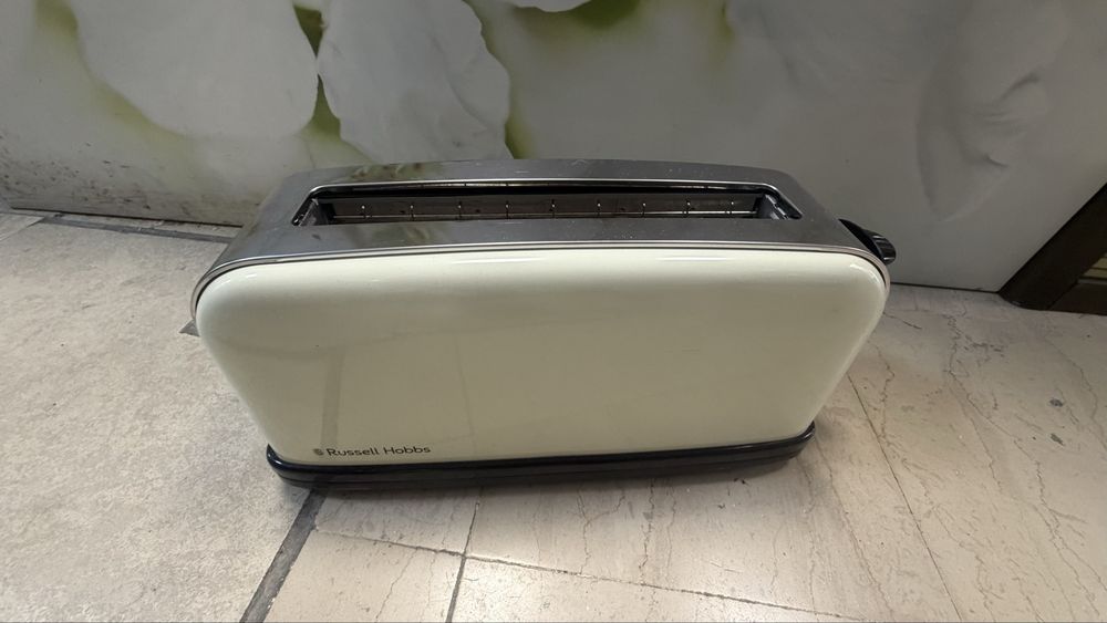 Тостер Russell Hobbs Colours Plus Cream