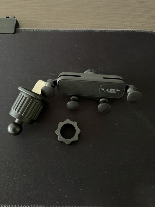 Стойка за телефон за кола