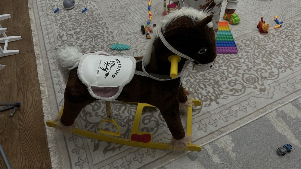 Лошадка качалка Mustang