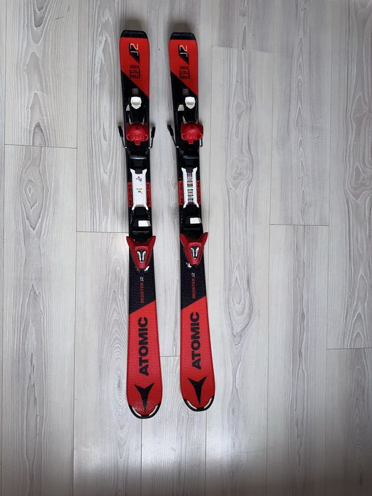 Ski uri copii, Atomic Redster J2