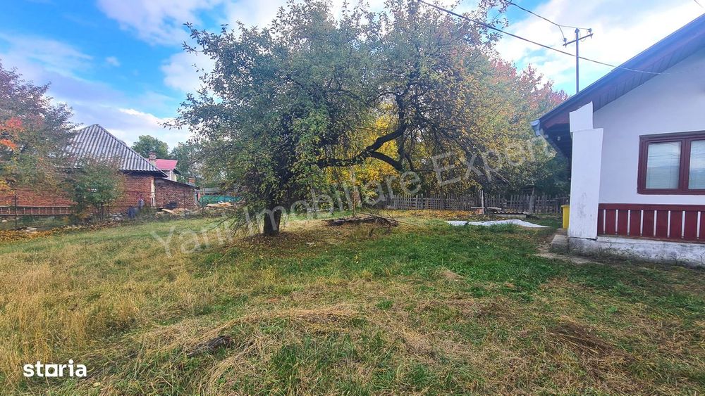 Casă de vânzare în comuna Domnești, județ Argeș.