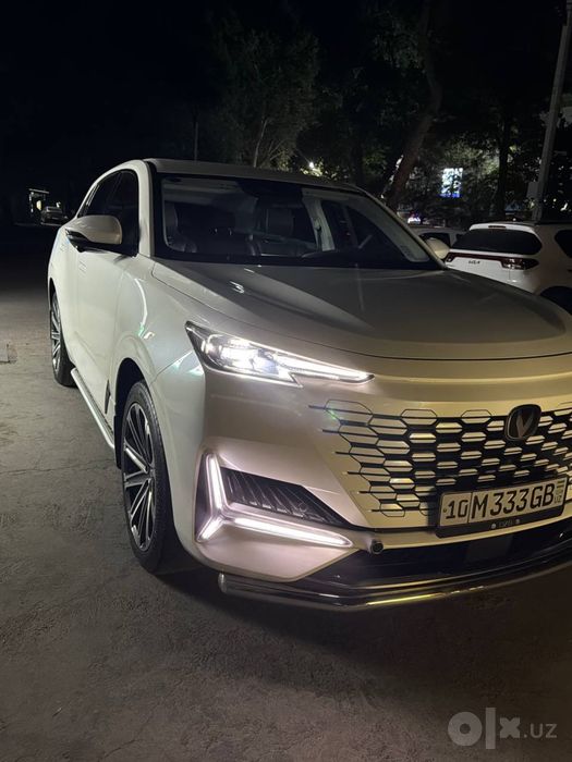 Changan Uni K-4 sotiladi naqt pulga hammasi ideal