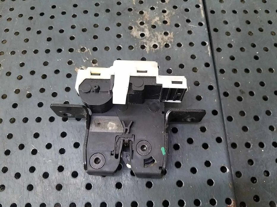 Broasca haion renault modus 8200076240e