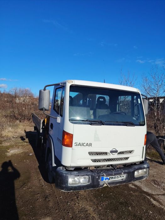 Nissan Atleon 3.0 basculabil cu macara