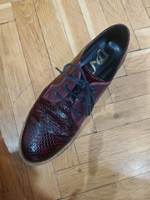 Дамски обувки - естествен лак