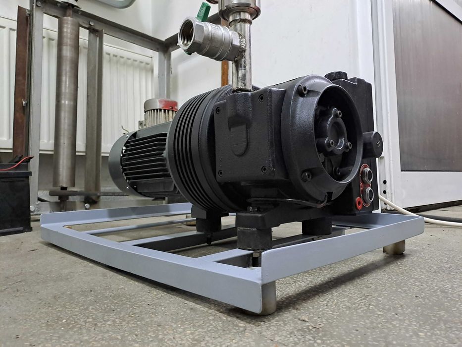 Вакуум помпа Rietschle CLFE 26 V / 25m3/h / 2,2kW