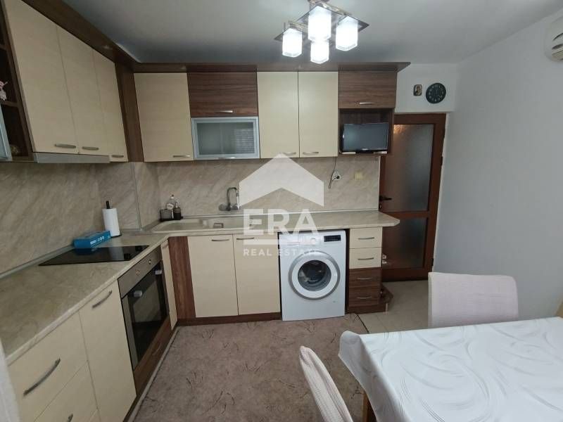 Продава се Двустаен апартамент в Варна, Младост 1 - 61 кв.м за 1338 €/кв.м - Снимка #9