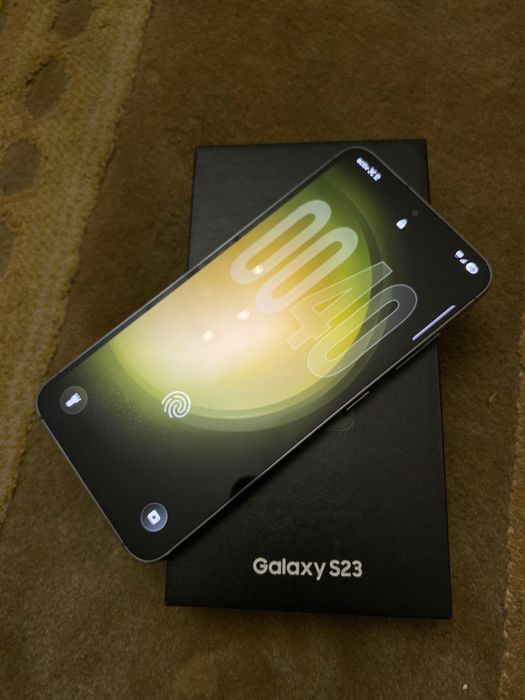 Samsung Galaxy S23 Идеально