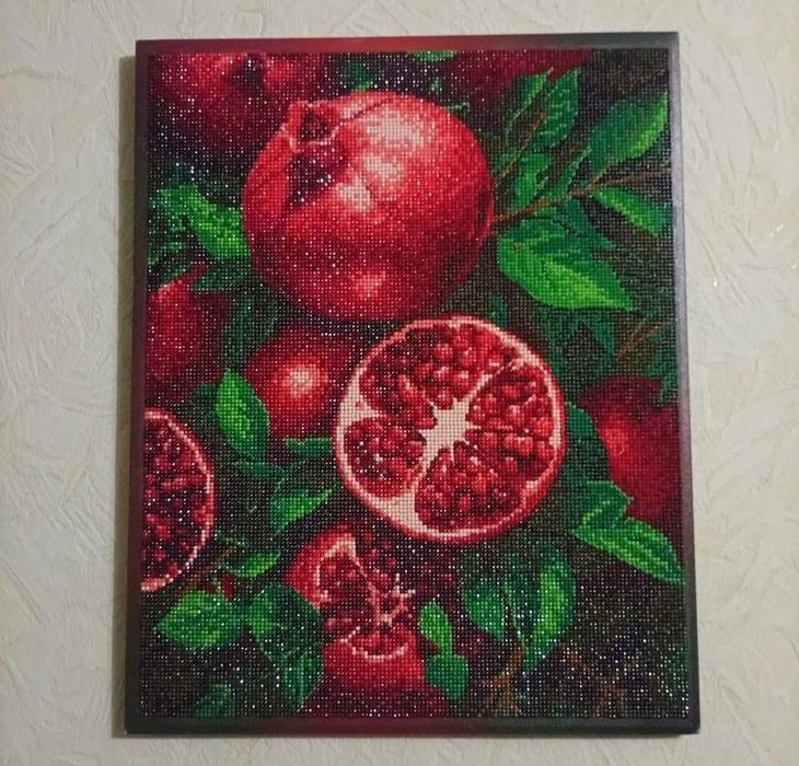 Картины Мозайка ,размеры разные. В подрамнике и без.