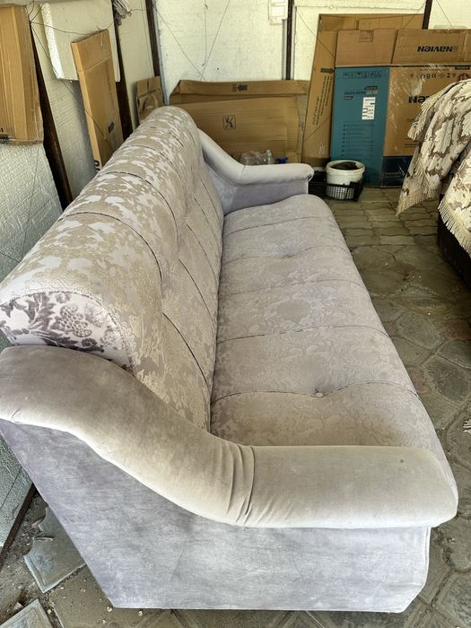 Диван и 2 кресла