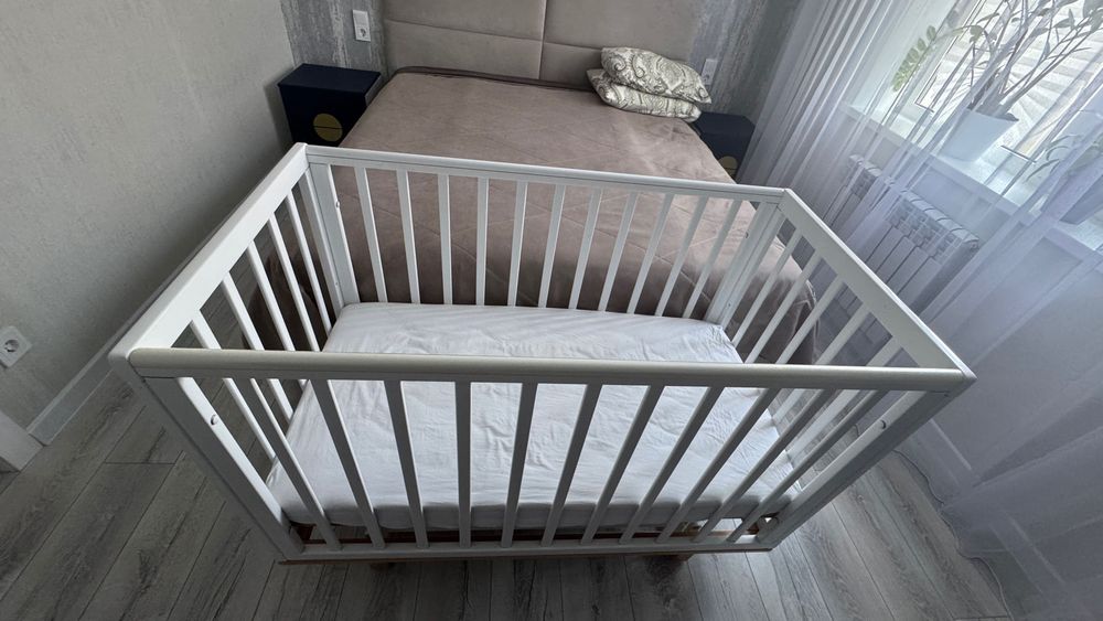 Продам кроватку детскую