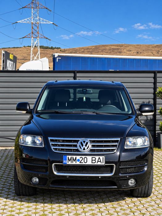 VW Touareg 3.0 TDI R-Line Individual | Pneumatică | Blocante | Revizie completă