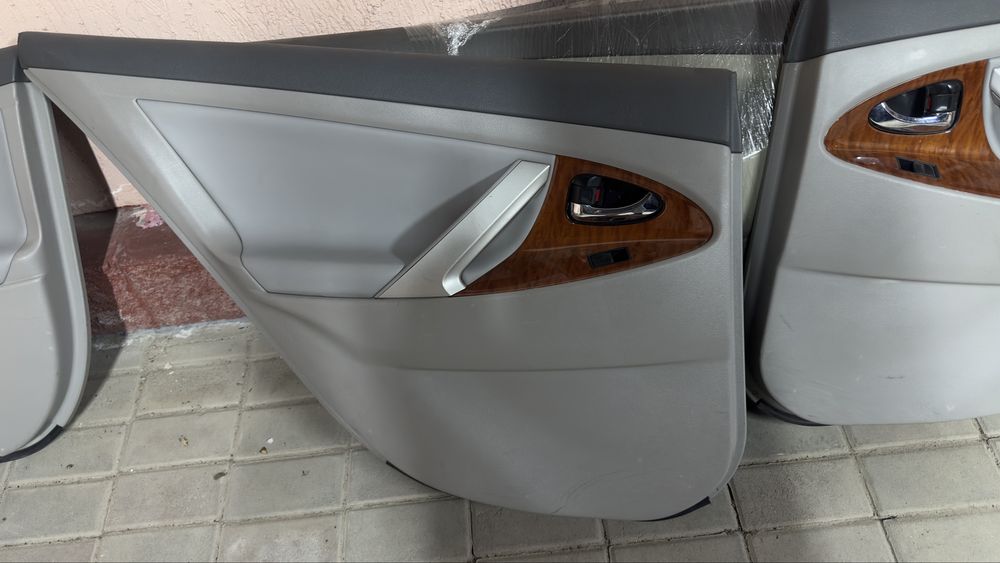 кожанные общивки от камри 40-45