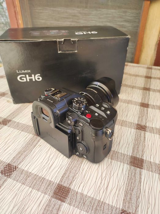 PanasonicLumix GH6 + Обектив Panasonic Leica 12-60mm f/2.8-4+аксесоари