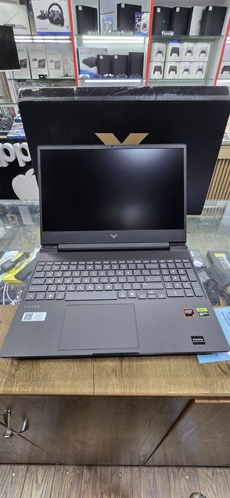 Victus by HP Gaming Laptop 15-fb3001AX