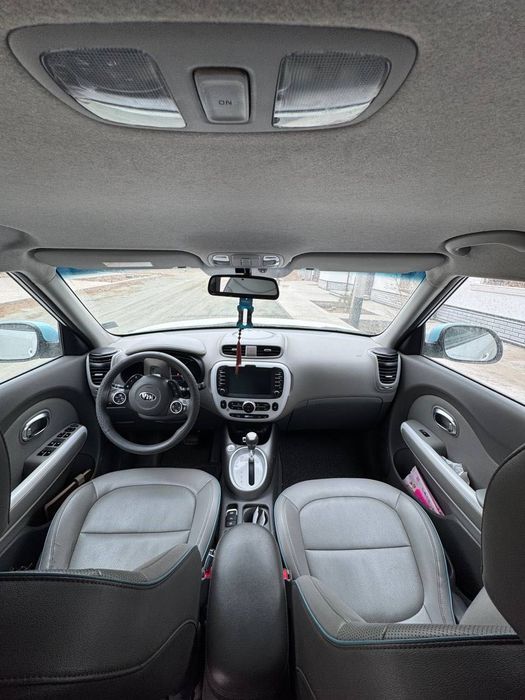 Kia Soul Elektrokar  sotiladi / Продаётся Kia Soul Электрокар