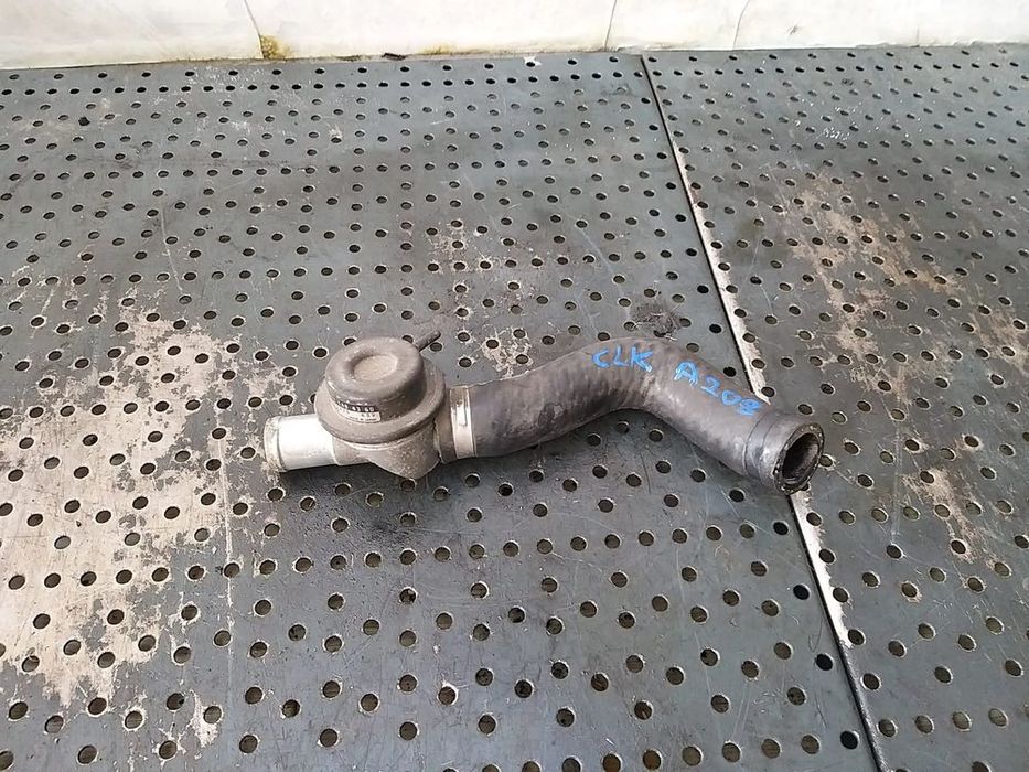 Supapa egr 2.0 b mercedes clk a208 a0021404360 1352001770