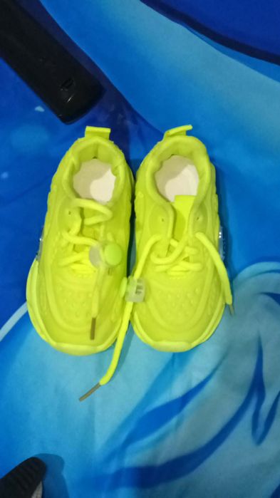 Adidași băietel mărimea 21