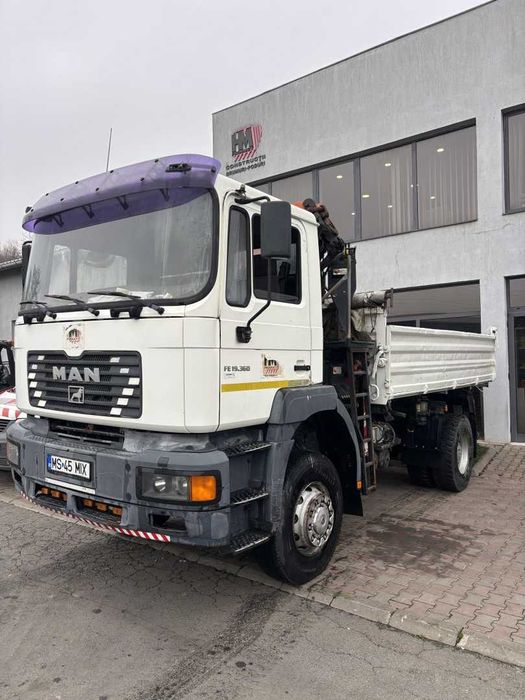 Autoutilitara N3 MAN FE19.360 cu macara An fabricație 2002