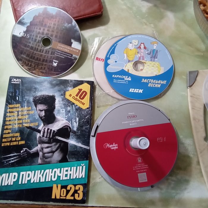 DVD Hyundai плеер, диски б/у