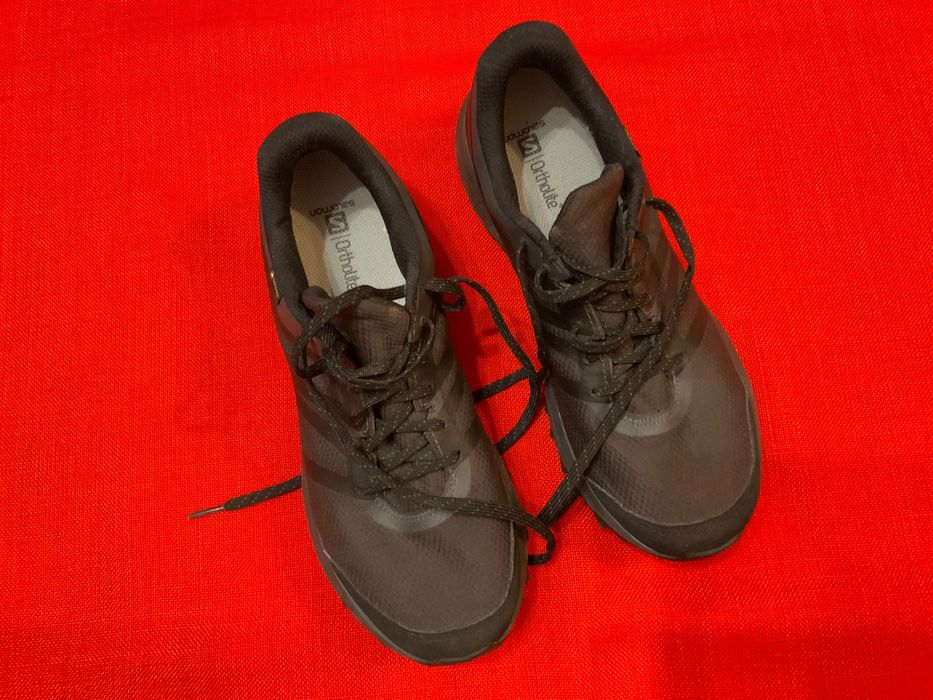 Salomon gore-tex-оригинални маратонки 42 номер