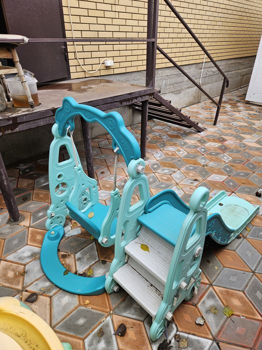 Горка детская с качелей