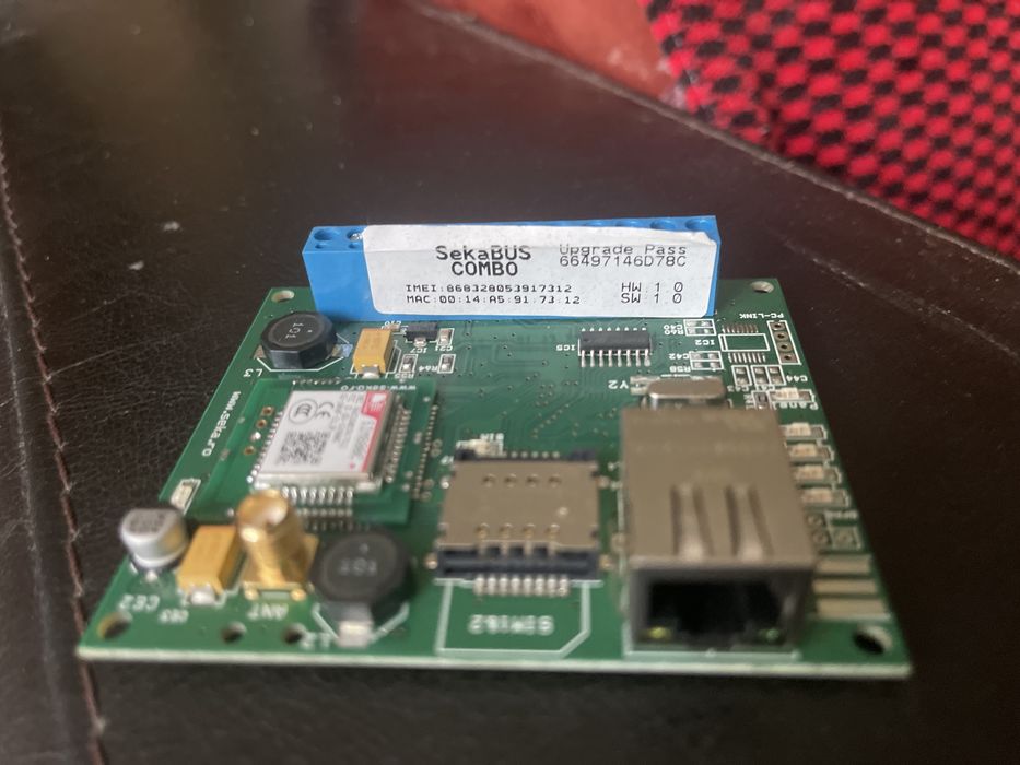 Sekabus modul alarma GPRS 2SIM