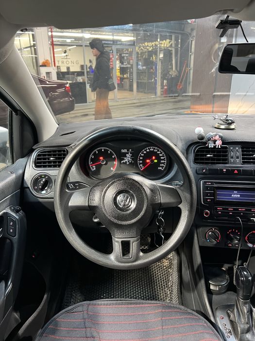 Volkswagen Polo 1.6. 2015.