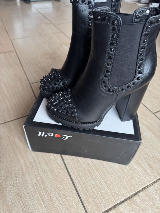 Haine femei/fete/incaltaminte