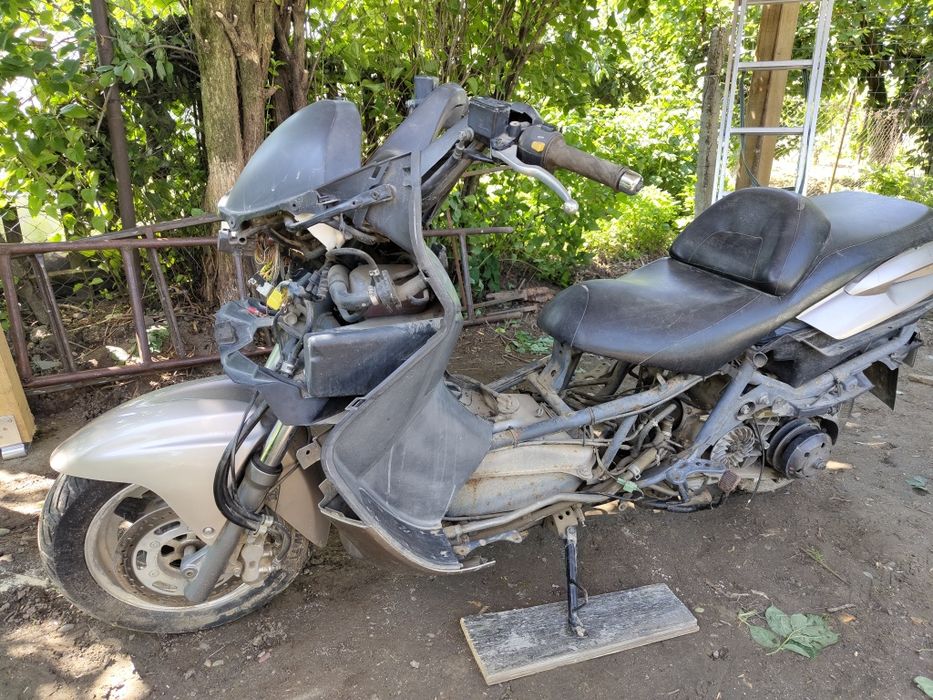 Suzuki Burgman 250 /2 scutere