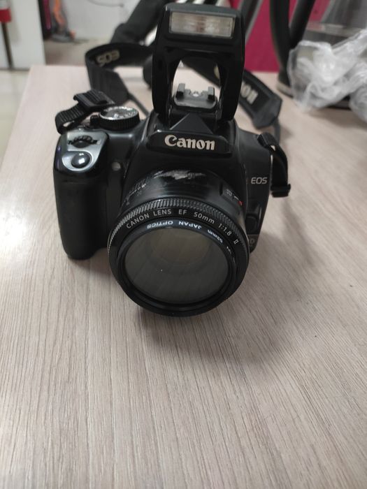 Продам Canon 400D