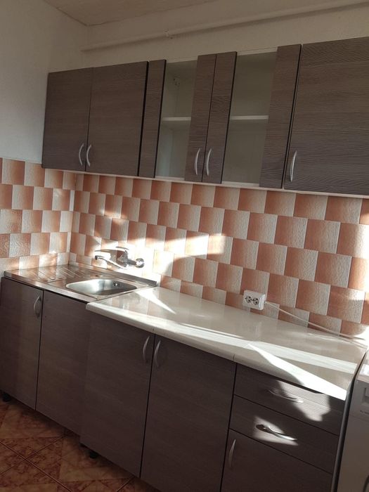Apartament de închiriat