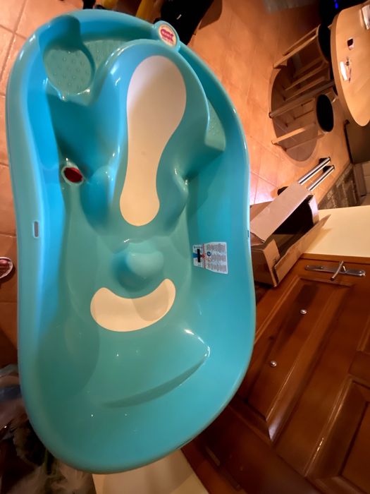 Стойка за корито и корито ОК Baby,ваничка за бебе с термометър