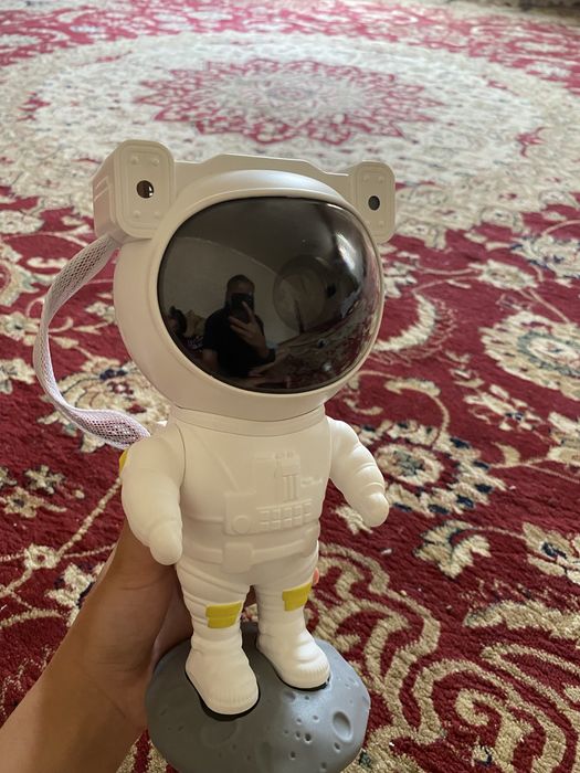 Ночник-проектор Космонавт с пультом