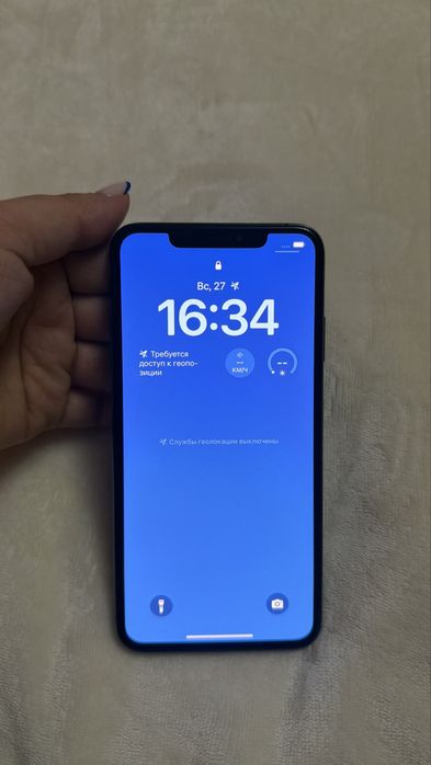 iPhone Xs Max в отличном состоянии