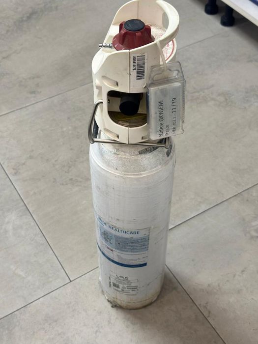 Butelie medicinala de Oxigen cu Valva LIV Integrata -A-