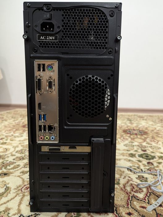 Продам игровой компьютер в комплекте