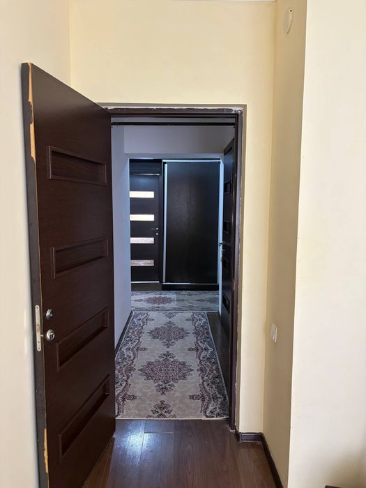 Продаётся квартира в Чирчике