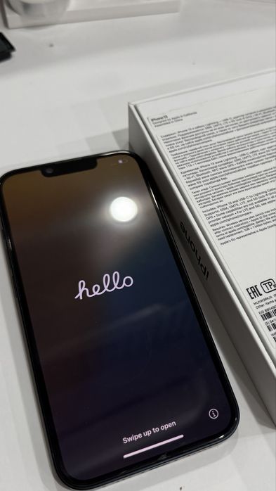 Продам Iphone 13 128 gb