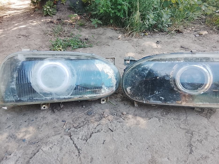 Фары на гольф 3, 1,8 продам