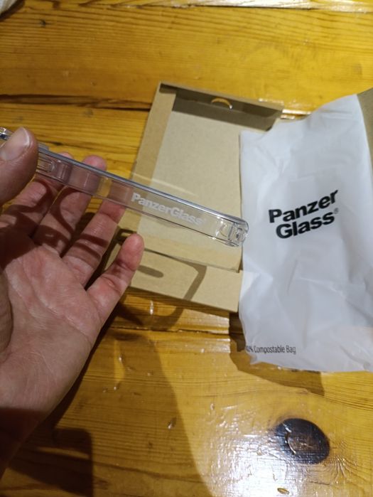 Panzer Glass iPhone 14 Pro Hard Case