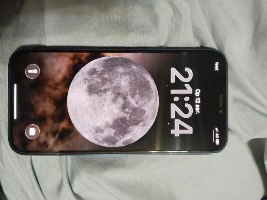 Продам iphone 12 128 гб синий