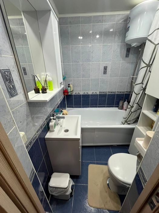 Продам 3к квартиру в кирпичном доме 2/4
