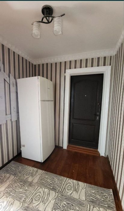 Срочно 3х Октяабирь базар сдаётся