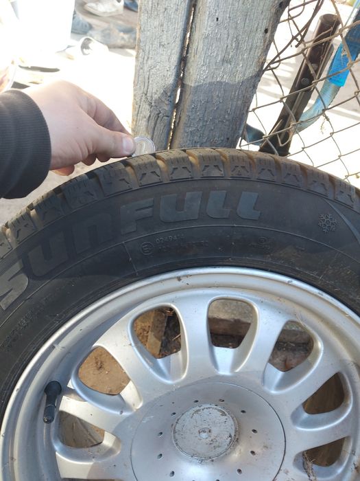 Джанти с зимни гуми  5×120  за бмв  е46 е 39