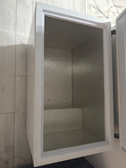 Корпус морозильника